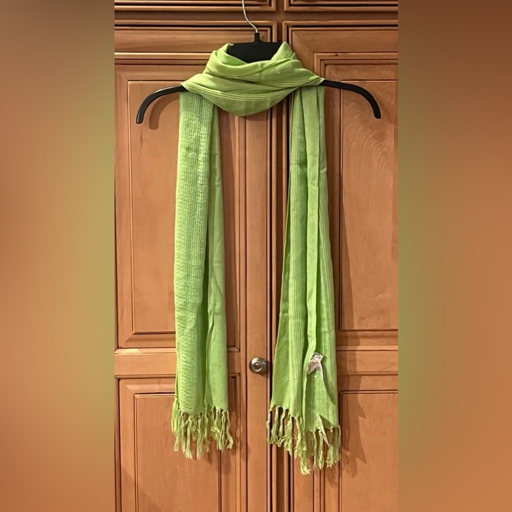 NWT Free People Sequin Shimmer Fringe Scarf - Picture 3 of 9